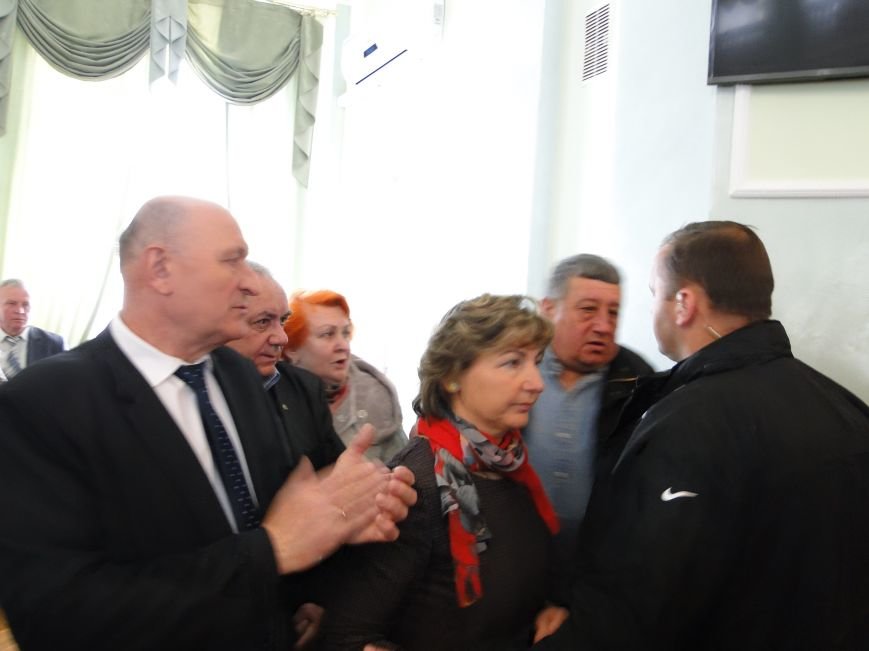 Конфліктне представлення Олександра Корнійчука на посаду голови Хмельницької ОДА (Фото, відео) (фото) - фото 4 Конфліктне представлення Олександра Корнійчука на посаду голови Хмельницької ОДА (Фото, відео) (фото) - фото 4