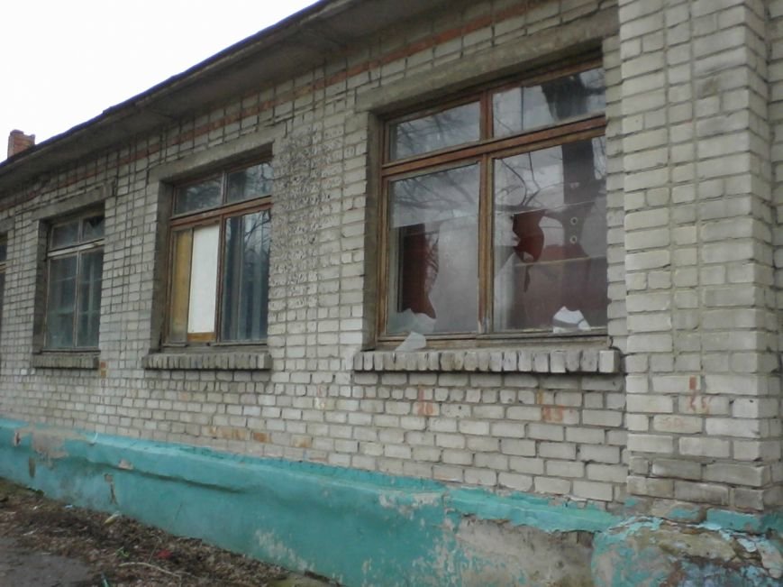 здесь хозяйничают бомжи и гопники здесь хозяйничают бомжи и гопники