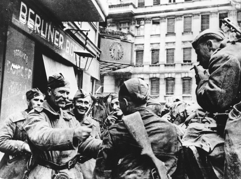 berlin_may_1945.d95urr8v4i8884cokwc8o4os.ejcuplo1l0oo0sk8c40s8osc4.th berlin_may_1945.d95urr8v4i8884cokwc8o4os.ejcuplo1l0oo0sk8c40s8osc4.th