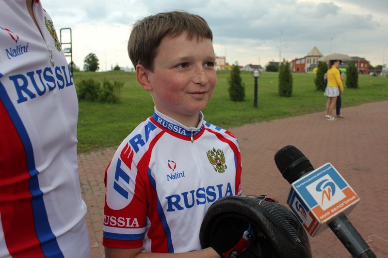 В Белгороде встретили участников велопробега Москва – Сочи «Помоги встать!»