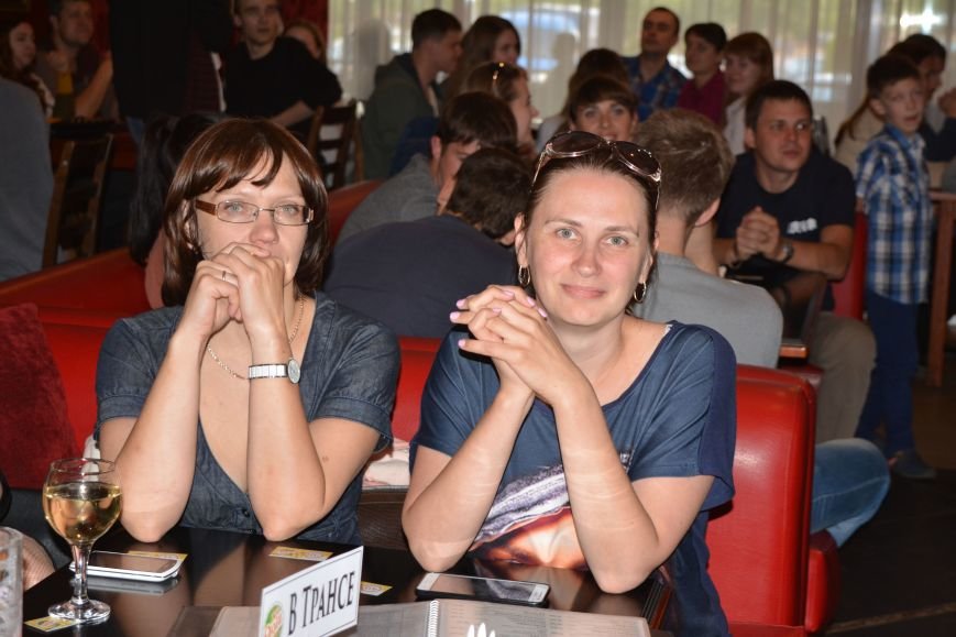 «Ох, и жарко сегодня было в PLAZA Вернисаж!» В Новополоцке сыграли в 20-ю игру Pub Quiz (+ фото), фото-7