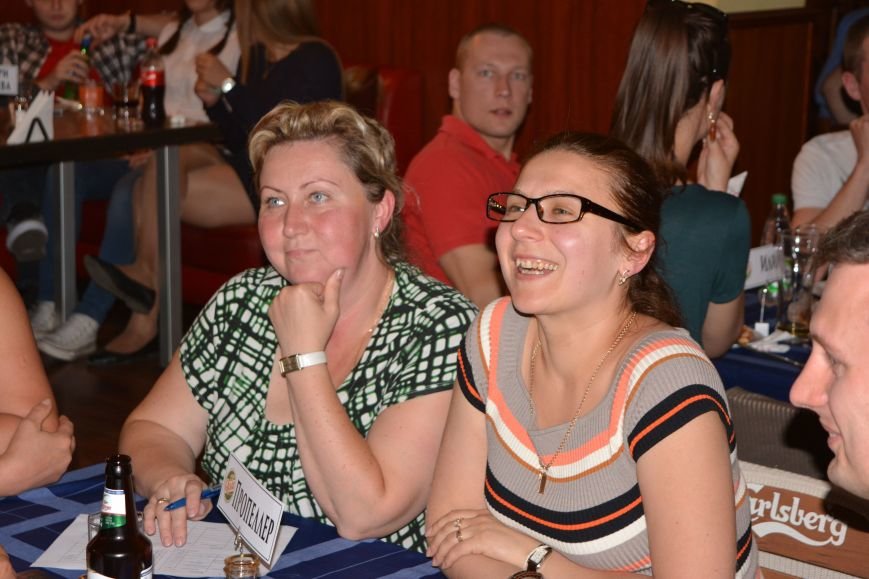 «Ох, и жарко сегодня было в PLAZA Вернисаж!» В Новополоцке сыграли в 20-ю игру Pub Quiz (+ фото), фото-15