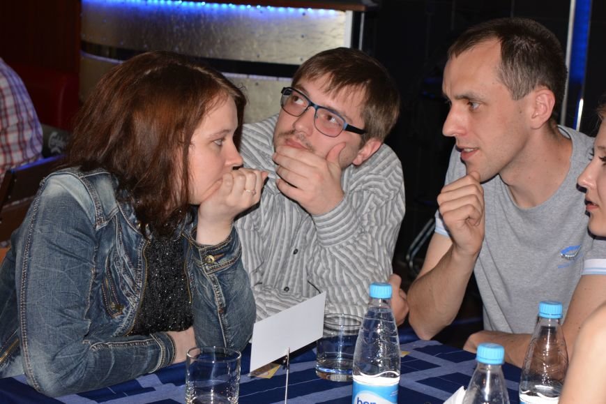 «Ох, и жарко сегодня было в PLAZA Вернисаж!» В Новополоцке сыграли в 20-ю игру Pub Quiz (+ фото), фото-11