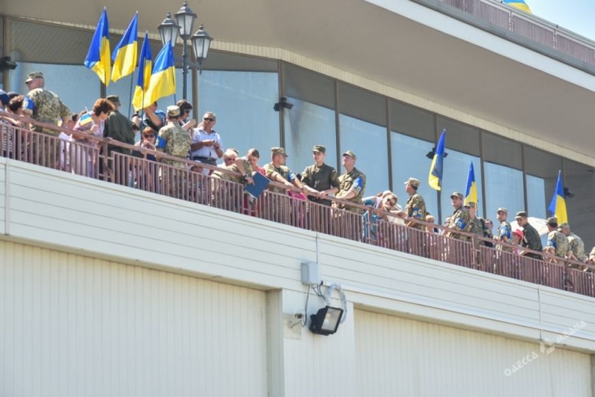 Визит Порошенко в Одессу: что осталось за кадром (фото), фото-1 Визит Порошенко в Одессу: что осталось за кадром (фото), фото-1