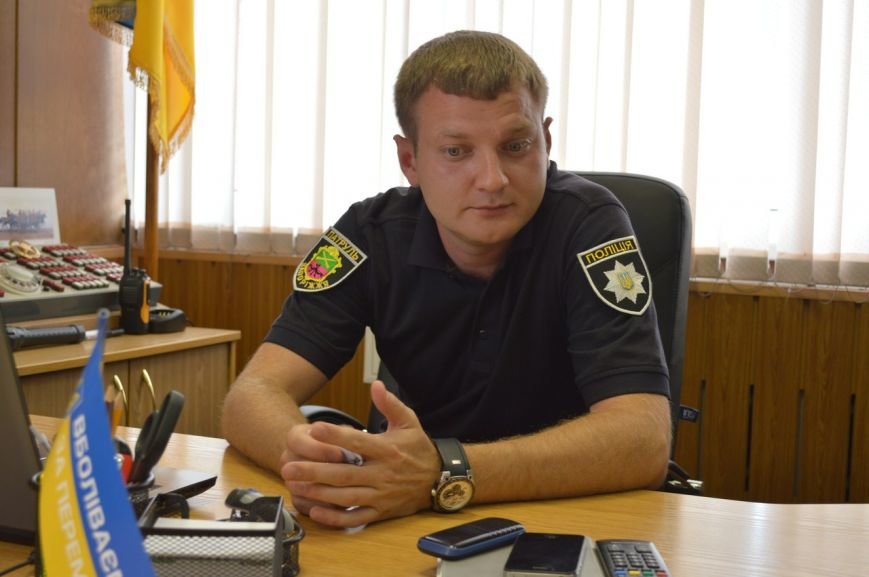 Роман Пилипенко о портрете Бандеры в кабинете, курьезных в..., фото-4 Роман Пилипенко о портрете Бандеры в кабинете, курьезных вызовах и будущем велопатруле, фото-4
