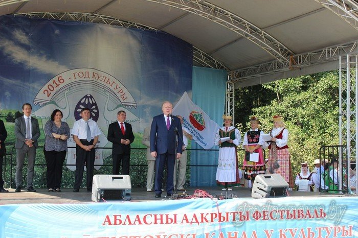 80dd9ca00dbe07a53d83c9b56baf403b