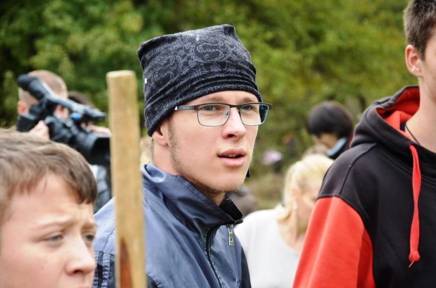 2 Небайдужі мешканці області зібралися разом, щоб зробити край чистішим. 2 Небайдужі мешканці області зібралися разом, щоб зробити край чистішим.