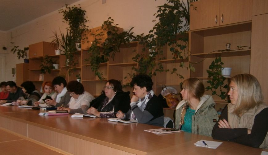 В текст В текст