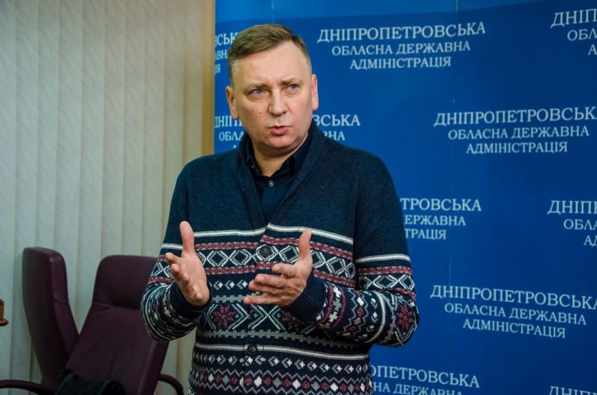 В Днепре презентовали новый остросюжетный роман о войне на..., фото-3 В Днепре презентовали новый остросюжетный роман о войне на Донбассе (ФОТО), фото-3