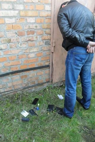 Конотопські копи затримали на гарячому трійцю викрадачів ел..., фото-4 Конотопські копи затримали на гарячому трійцю викрадачів елітних автомобілів, фото-4