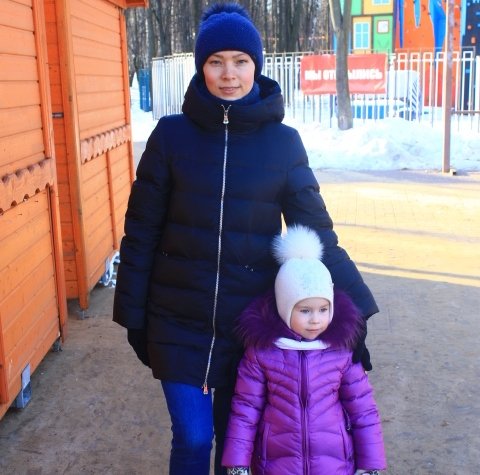 Алла с дочерью Соней Алла с дочерью Соней