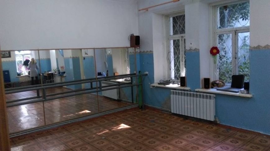 Школа искусств в Ялте воспитывает таланты в убогих условиях, фото-3 Школа искусств в Ялте воспитывает таланты в убогих условиях, фото-3