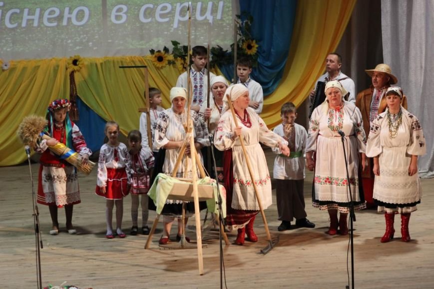 Народний_аматорс_кий_фол_клорно-етнографiчний_ансамбл__Червона_кали... Народний_аматорс_кий_фол_клорно-етнографiчний_ансамбл__Червона_калина_ли...