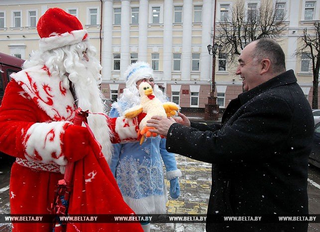 Новогодняя птица счастья, или В поисках Огненного Петуха. Р..., фото-3 Новогодняя птица счастья, или В поисках Огненного Петуха. Репортаж БЕЛТА из Полоцка и Азино, фото-3