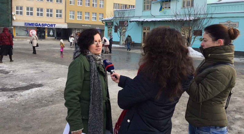 феміністи-акція-в-ужгороді феміністи-акція-в-ужгороді
