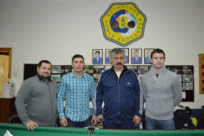 DSC_1200 (1) DSC_1200 (1)