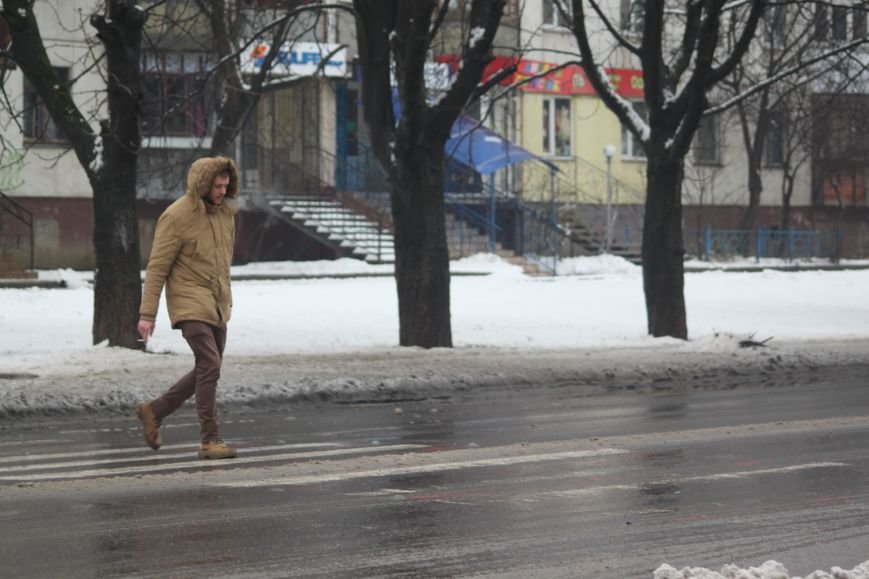 Безпечний "смертельний" перехід на Минайській: вартість, пе..., фото-8 Безпечний "смертельний" перехід на Минайській: вартість, переваги та думка ужгородців (РЕПОРТАЖ), фото-8