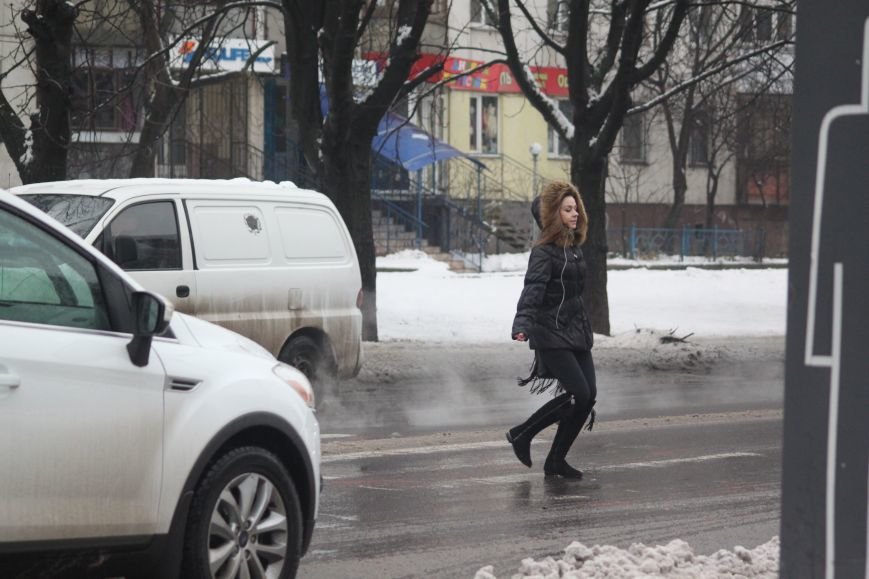 Безпечний "смертельний" перехід на Минайській: вартість, пе..., фото-1 Безпечний "смертельний" перехід на Минайській: вартість, переваги та думка ужгородців (РЕПОРТАЖ), фото-1