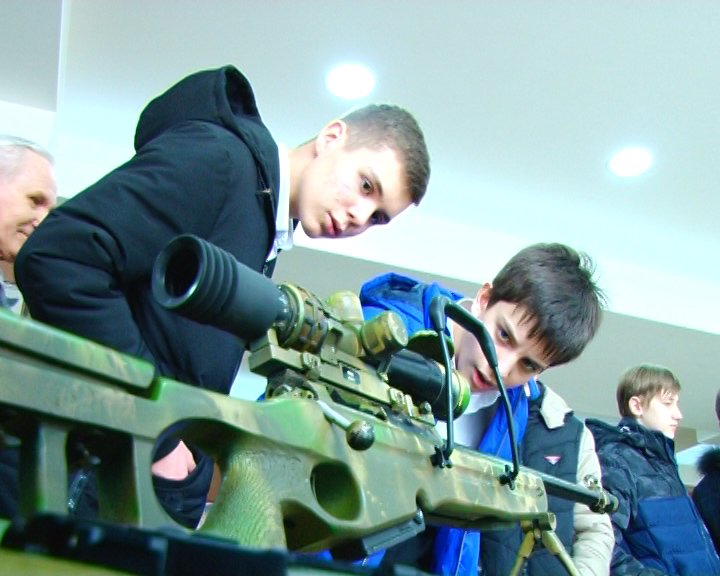 Оружие 1 Оружие 1