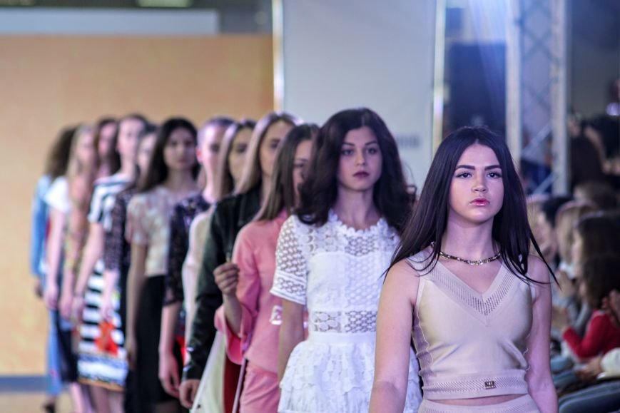 В Ужгороді пройшов «Uzghorod Fashion Day»: фоторепортаж, фото-1 В Ужгороді пройшов «Uzghorod Fashion Day»: фоторепортаж, фото-1