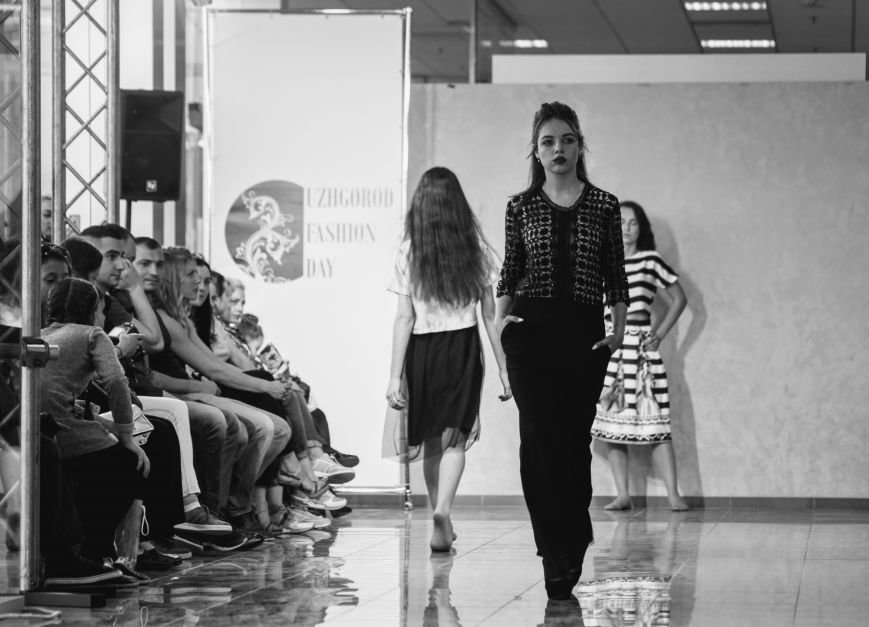 В Ужгороді пройшов «Uzghorod Fashion Day»: фоторепортаж, фото-16 В Ужгороді пройшов «Uzghorod Fashion Day»: фоторепортаж, фото-16