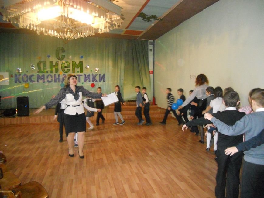 Полёт в космос библ. Островского Полёт в космос библ. Островского