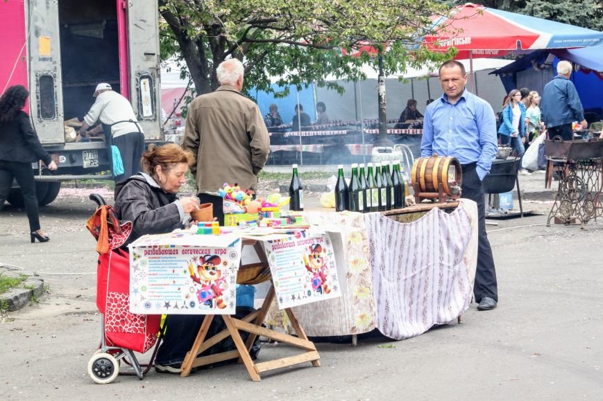 "Сонячний напій" в Ужгороді: ціни, затори та вино (ФОТОРЕП..., фото-20 "Сонячний напій" в Ужгороді: ціни, затори та вино (ФОТОРЕПОРТАЖ), фото-20