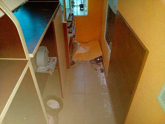 PM564image002