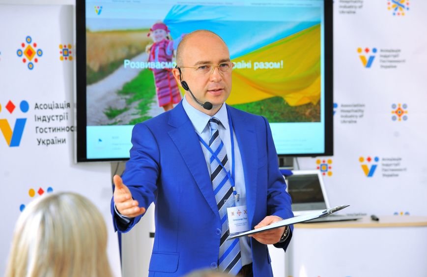 Лиев Лиев