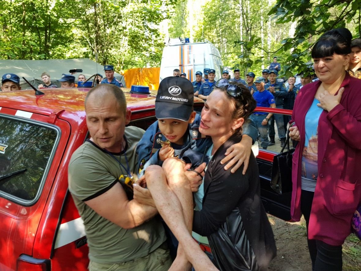 Спасени Спасени