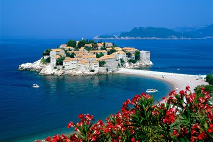 montenegro-beach