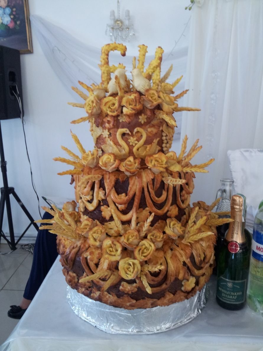 Для каждого праздника эксклюзивные торты на заказ-для детского дня рождения-яркие и веселые с любимыми героями мультфильмов