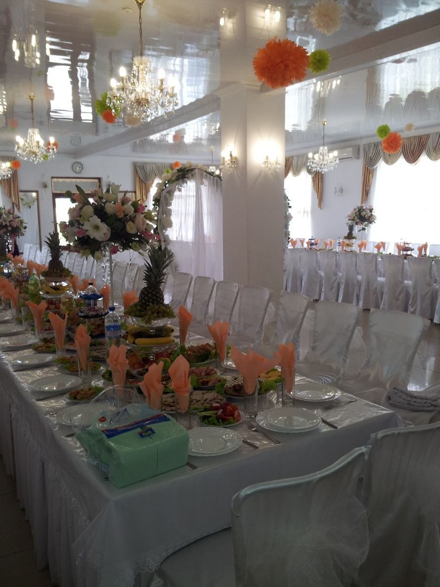 Для каждого праздника эксклюзивные торты на заказ-для детского дня рождения-яркие и веселые с любимыми героями мультфильмов