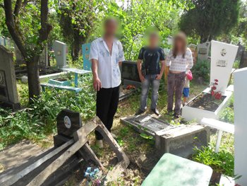 1337778313-23.05.2012_Mariupol_Vandali_1_site 1337778313-23.05.2012_Mariupol_Vandali_1_site