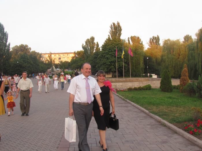 Мариупольцы отметили День металлурга (ФОТО), фото-10 Мариупольцы отметили День металлурга (ФОТО), фото-10