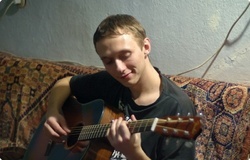 В Николаеве 21-летнего музыканта зверски избил сотрудник ми..., фото-3 В Николаеве 21-летнего музыканта зверски избил сотрудник милиции (ФОТО), фото-3
