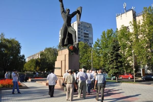 1Миколаїв_Ветерани УМВС ушанували память загиблих_75_22.08.12 1Миколаїв_Ветерани УМВС ушанували память загиблих_75_22.08.12