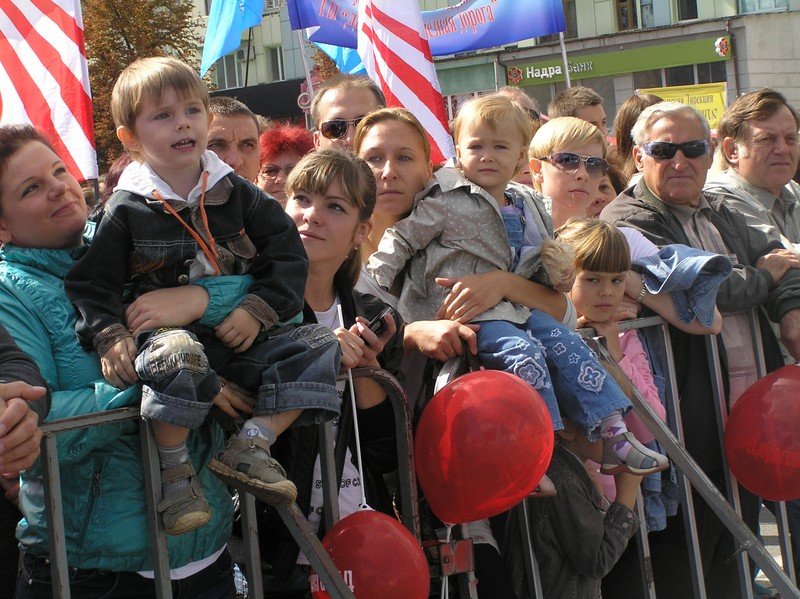 День Луганска-2012: Мясо, зрелища и собаки, фото-8 День Луганска-2012: Мясо, зрелища и собаки, фото-8
