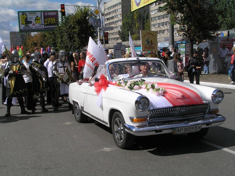 День Луганска-2012: Мясо, зрелища и собаки, фото-5 День Луганска-2012: Мясо, зрелища и собаки, фото-5