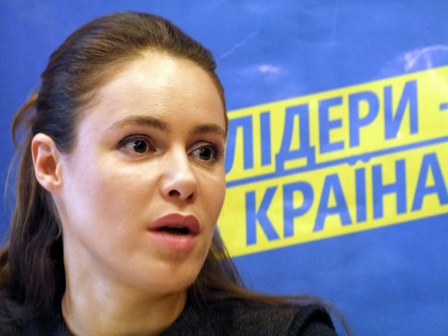 Королевская заявила в Донецке, что она была только свидете..., фото-3 Королевская заявила в Донецке, что она была только свидетелем ДТП, и объяснила, почему не приехал Шевченко, фото-3
