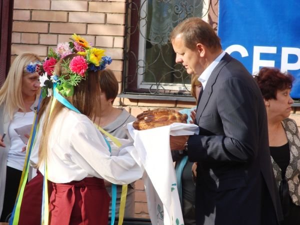 Сергей Клюев продолжает встречаться с артемовскими избирате..., фото-6 Сергей Клюев продолжает встречаться с артемовскими избирателями, фото-6