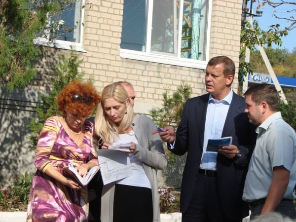 Сергей Клюев продолжает встречаться с артемовскими избирате..., фото-3 Сергей Клюев продолжает встречаться с артемовскими избирателями, фото-3