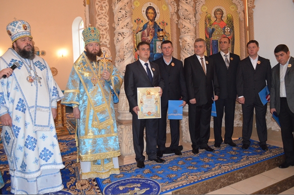На праздник Покрова в Кривом Роге освятили новый собор (ФОТО), фото-1 На праздник Покрова в Кривом Роге освятили новый собор (ФОТО), фото-1