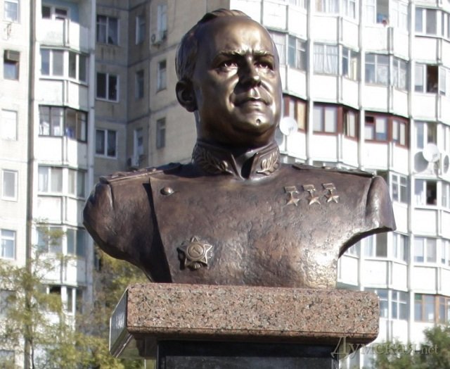 жукову жукову