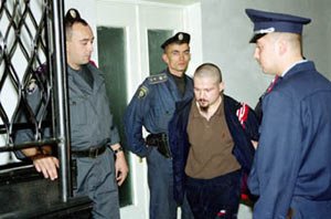 В Мариуполе серийный убийца Довженко получил срок - пожизне..., фото-1 В Мариуполе серийный убийца Довженко получил срок - пожизненное заключение, фото-1