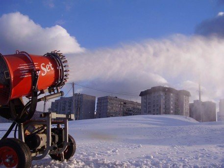 В Мариуполе уже лежит 40 см снега! (ФОТО), фото-1 В Мариуполе уже лежит 40 см снега! (ФОТО), фото-1