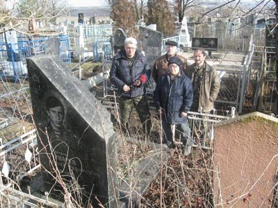 Афганцы в Мариуполе отмечают скорбную дату, фото-1 Афганцы в Мариуполе отмечают скорбную дату, фото-1