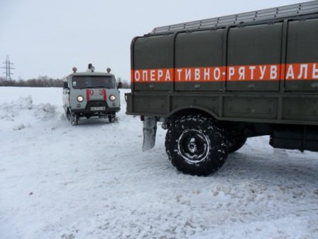 На Кировоградщине в снежную ловушку попала «скорая», котора..., фото-1 На Кировоградщине в снежную ловушку попала «скорая», которая спешила к 2-месячной девочке, фото-1
