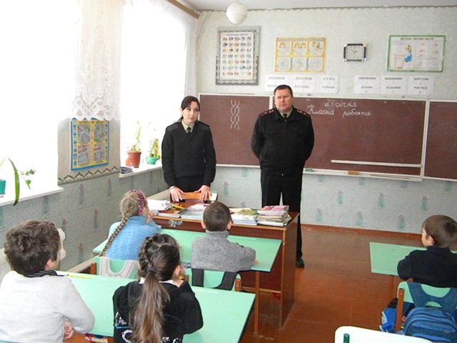 Житомирські рятувальники відпрацьовують найбільш горимі нас..., фото-3 Житомирські рятувальники відпрацьовують найбільш горимі населені пункти, фото-3