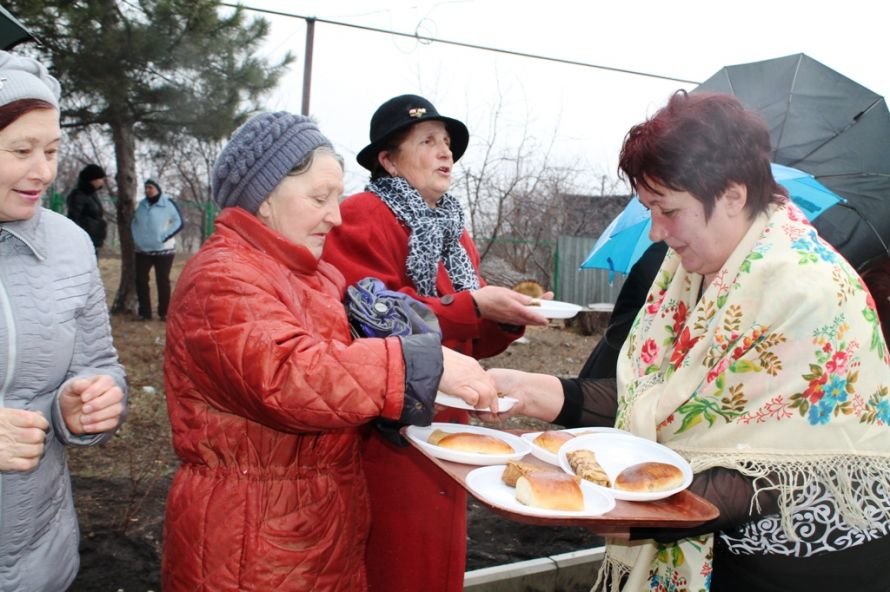В одном из сел Артемовского района устроили флешмоб Gangna..., фото-11 В одном из сел Артемовского района устроили флешмоб Gangnam Style (ФОТОРЕПОРТАЖ), фото-11